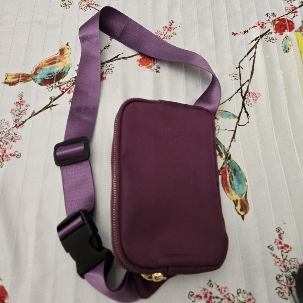 Small Belt bag, Fanny Pack, or Crossbody - Picture 12 of 13